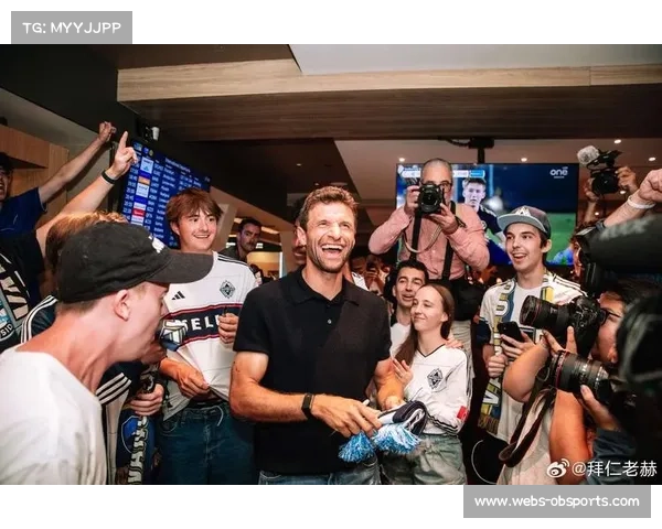 穆勒续约温哥华白浪至2026年，年薪达600万欧元